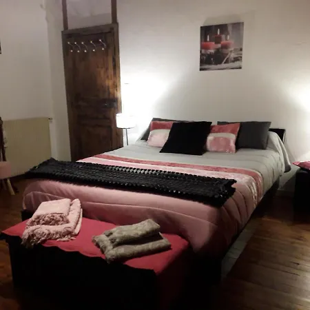 Maison Comayou Bed & Breakfast 3*
