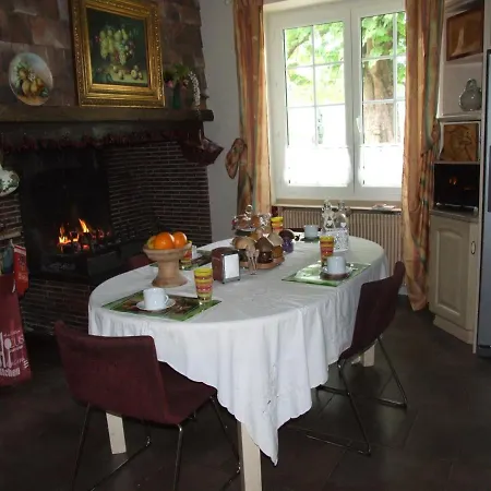 Bed & Breakfast Maison Comayou 3*