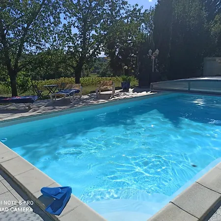 Maison Comayou Bed & Breakfast